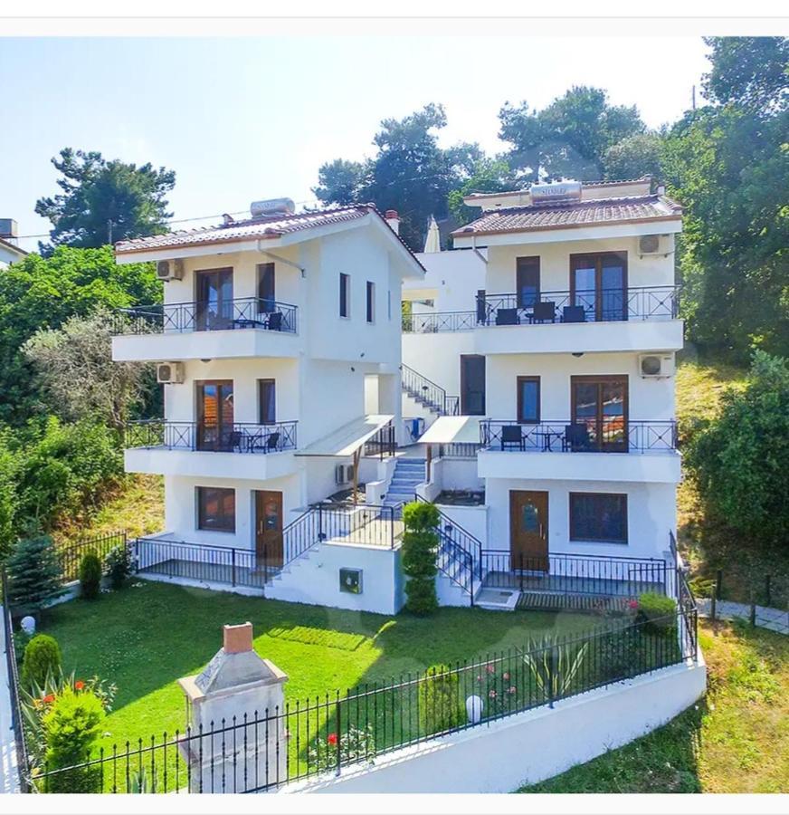 Loretta Maisonettes And Apartment *